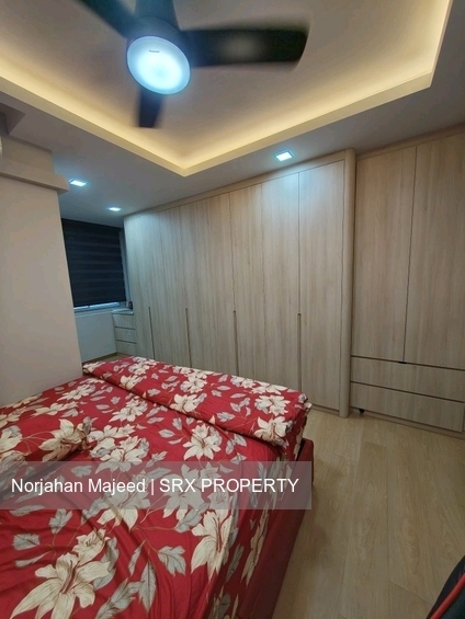 Blk 727 Jurong West Avenue 5 (Jurong West), HDB 5 Rooms #577122761